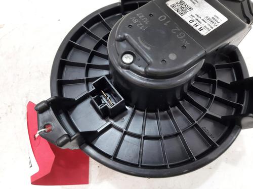 Heater blower motor FORD S-MAX (CJ, WA6) 2.0 TDCi | BP32357772M62