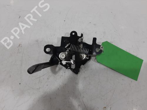 Used Hood lock Hood lock TOYOTA YARIS (_P13_) 1.3 (NSP130_, NSP130) (99 hp) 36452457 36452457