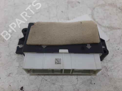 Used Control unit VW POLO V (6R1, 6C1) 1.2 TSI 16V (90 hp) 26859115