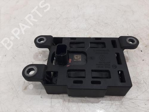 electronic-module-dacia-sandero-iii-2021-33242380 main image