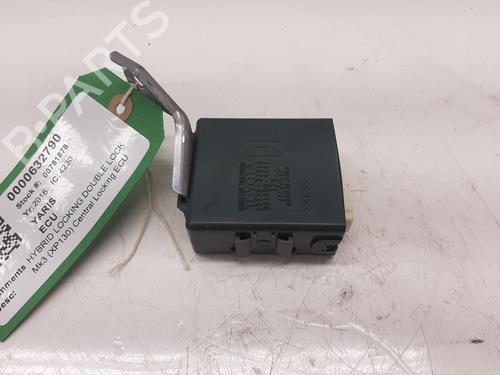 Used Control unit TOYOTA YARIS (_P13_) 1.5 Hybrid (NHP130_) (101 hp) 26844171