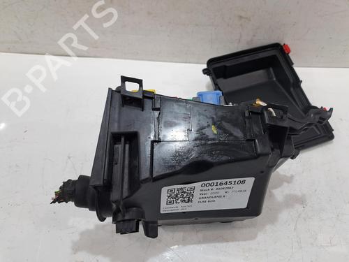 Fuse box VAUXHALL GRANDLAND X / GRANDLAND (A18) 1.2 Turbo (75) | BP32448649E1