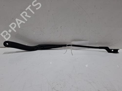Used Front windshield wiper arm Front windshield wiper arm VAUXHALL VIVARO B Van (X82) 1.6 CDTi (120 hp) 40267755 40267755