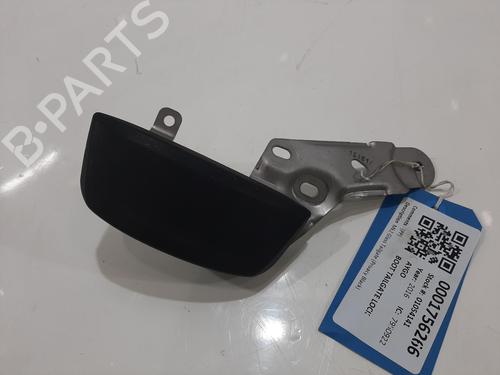 tailgate-lock-toyota-aygo-_b4_-2014-36811823 main image