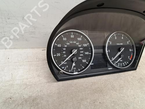 Instrument cluster BMW 3 (E90) 318 i | BP26785717C47 
