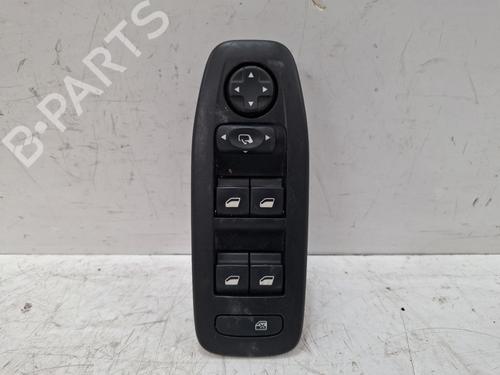 Used Right front window switch Right front window switch PEUGEOT 208 I (CA_, CC_) 1.2 PureTech 82 (82 hp) 40010822 40010822