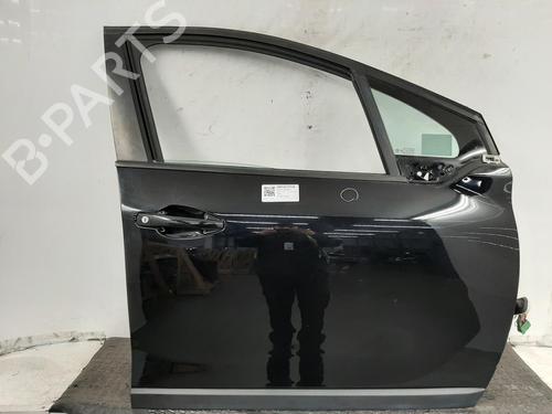 right-front-door-peugeot-2008-i-cu_-2013-33436342 main image