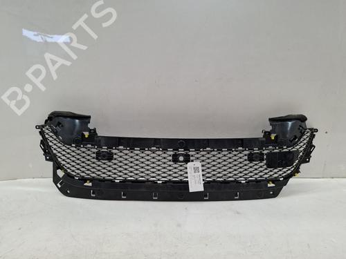 Used Grille Grille 38298626 38298626