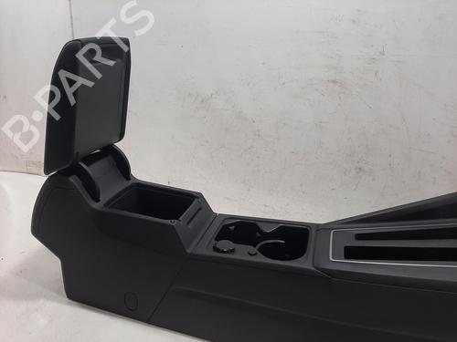 Mittelkonsole für VW GOLF VIII (CD1, DA1) 2.0 GTI Clubsport (300 hp) 30828826
