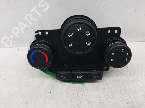 AC-Styringsenhed/Manøvreenhed KIA CARENS II MPV (FJ) 2.0 CVVT (139 hp) 26808278