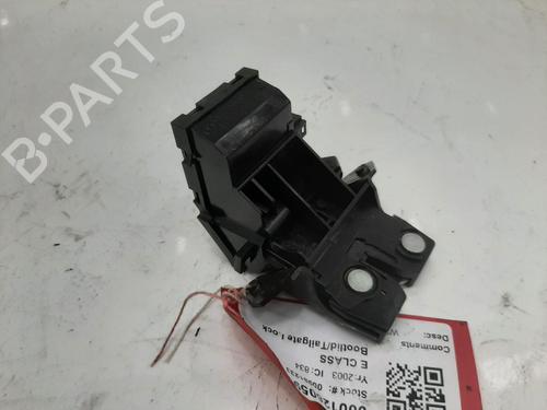 Tailgate lock MERCEDES-BENZ E-CLASS (W211) E 320 CDI (211.026) | BP26855728C101 