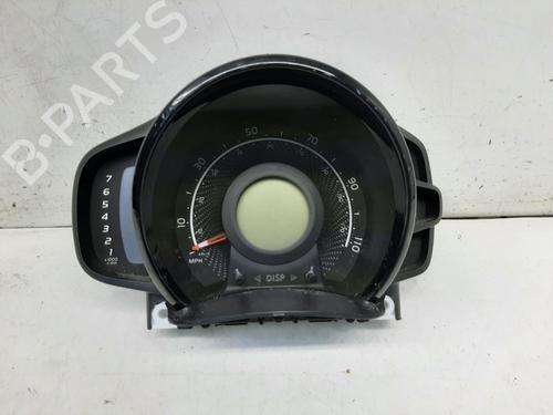 Cockpit TOYOTA AYGO (_B4_) 1.0 (KGB40) (69 hp) 26835575
