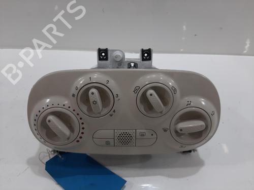 climate-control-fiat-500-312_-2007-33839978 main image