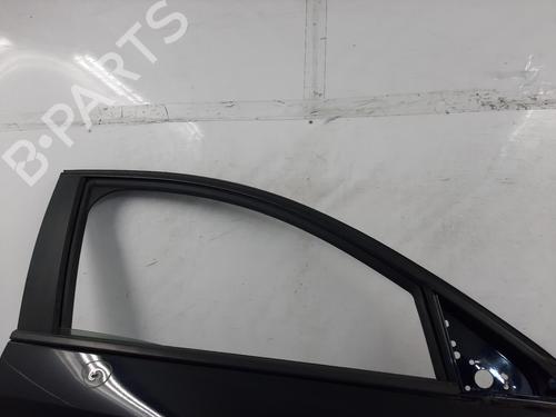 Right front door VAUXHALL CORSA Mk V (F) 1.2 | BP32239959C3