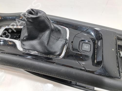 Middle console HONDA HR-V (RU) 1.6 i-DTEC (RU8) | BP39943347I22 - Image 5