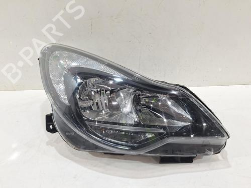 Used Right headlight VAUXHALL CORSA Mk III (D) (S07) 1.4 (L08) (101 hp) 31209114