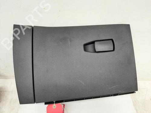 Used Glove box Glove box 26840707 26840707
