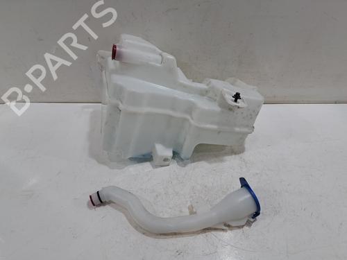 Used Windscreen washer tank Windscreen washer tank VOLVO XC40 (536) B3 Mild-Hybrid (163 hp) 35921834 35921834