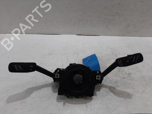 kombi-kontakt-stilkkontakt-vw-t-roc-a11-d11-2017-32214991 main image