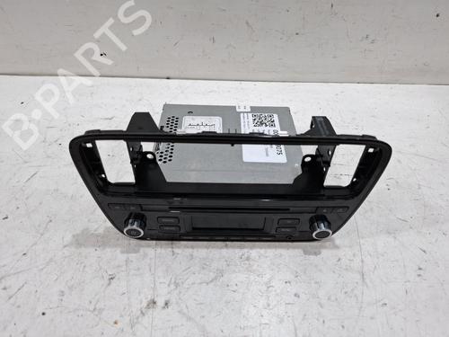Used Radio Radio VW UP! (121, 122, BL1, BL2, BL3, 123) 1.0 (60 hp) 39888871 39888871