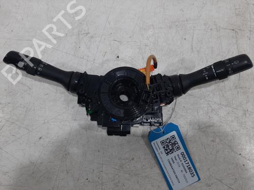 Used Switch Switch TOYOTA YARIS (_P13_) 1.5 (NSP131_) (112 hp) 34734112 34734112