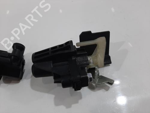 tailgate-lock-toyota-aygo-_b4_-2014-33988395 main image