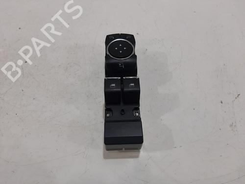 switch-ford-fiesta-vii-hj-hf-2017-32757595 main image