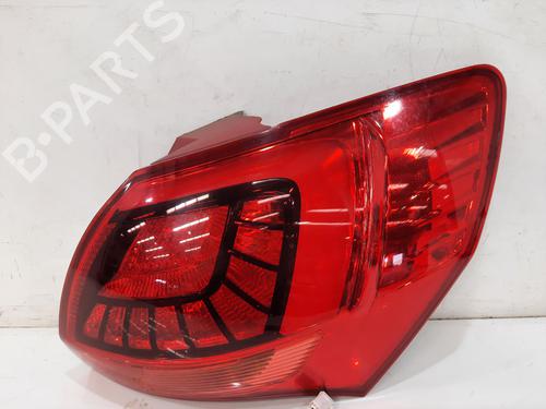 Used Right taillight KIA VENGA (YN) 1.6 CVVT (125 hp) 29127820