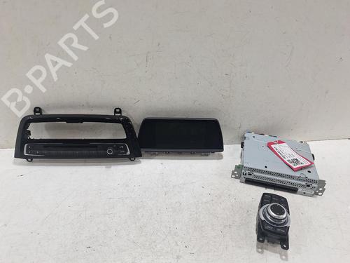 Used Radio BMW 3 (F30, F80) 318 d (150 hp) 32380718