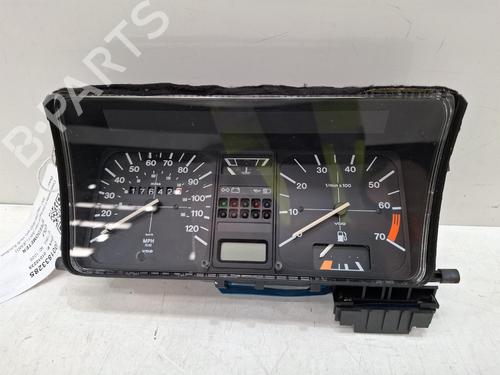 Used Instrument cluster Instrument cluster 39389454 39389454