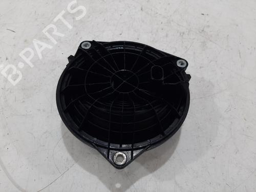 Tailgate handle VW GOLF VI (5K1) 2.0 TDI | BP36530382C132 - Image 4