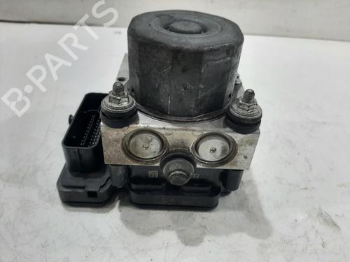 Used ABS pump VAUXHALL MERIVA Mk II (B) (S10) 1.4 (101 hp) 30559686