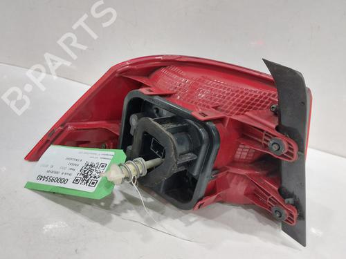 Right taillight VW PASSAT B7 (362) 2.0 TDI | BP26864539C35 - Image 3