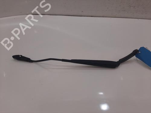 Used Front windshield wiper arm Front windshield wiper arm 37593318 37593318