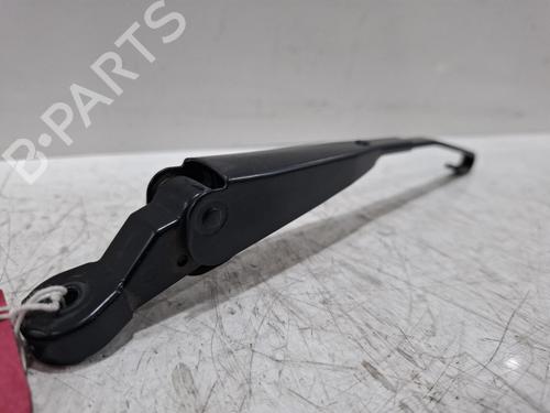 Used Rear windshield wiper arm Rear windshield wiper arm HONDA CR-V IV (RM_) 1.6 i-DTEC (RE6) (120 hp) 39757271 39757271