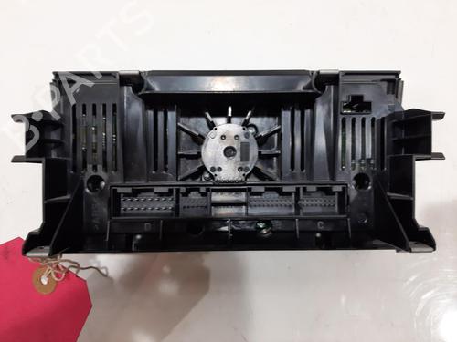 Climate control AUDI Q3 (8UB, 8UG) 2.0 TDI quattro | BP37601360I5 - Image 3