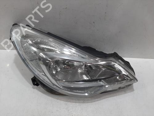 Right headlight VAUXHALL CORSA Mk III (D) (S07) 1.3 CDTI (L08) | BP29945895C29