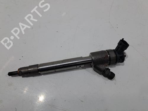 Used Injector VAUXHALL VIVARO C Van (K0) 1.5 (102 hp) 28506660