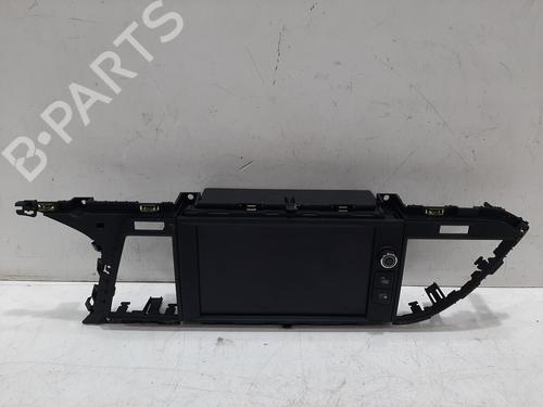 Used Display monitor SEAT LEON (5F1) 1.4 TSI (150 hp) 30304579