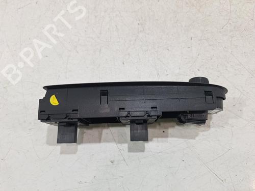 Switch VW GOLF VI Convertible (517) 1.6 TDI | BP31999744I30