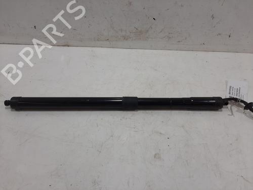 Używane Sprężyna amortyzatora LAND ROVER RANGE ROVER IV (L405) 3.0 SDV6 Hybrid 4x4 (340 hp) 30608836