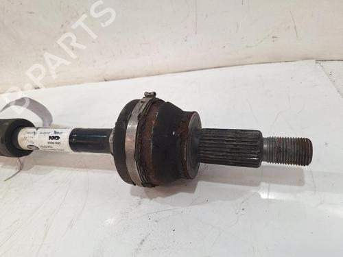 Left rear driveshaft JAGUAR I-PACE (X590) EV400 AWD | BP29922475M40 - Image 2
