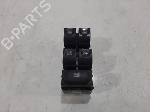 Used Right front window switch Right front window switch 29883337 29883337