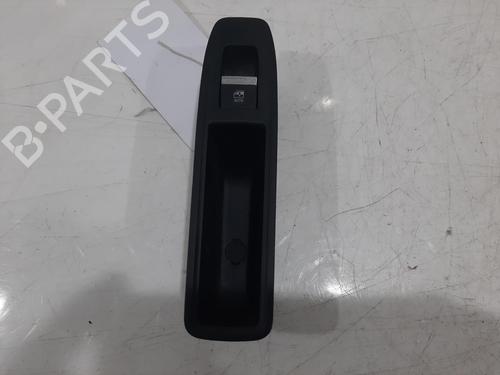 Used Switch Switch RENAULT CAPTUR II (HF_) E-TECH 145 (HFMU) (143 hp) 35962766 35962766