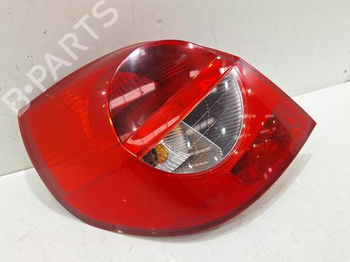 Used Left taillight RENAULT CLIO III (BR0/1, CR0/1) 1.2 16V (BR02, BR0J, BR11, CR02, CR0J, CR11) (75 hp) 27325571
