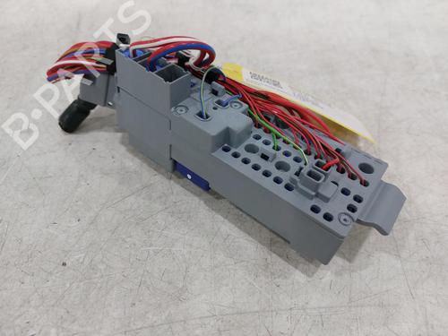 Fuse box BMW 5 Touring (G31) 530 e Plug-in-Hybrid | BP26756428E1 - Image 2
