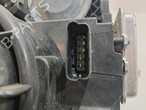 Left headlight NISSAN QASHQAI I (J10, NJ10) 1.6 dCi | BP30057987C28 