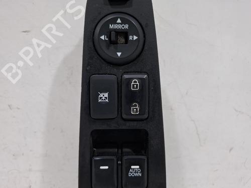 Right front window switch KIA SPORTAGE III (SL) 1.7 CRDi | BP39561323I26 - Image 4