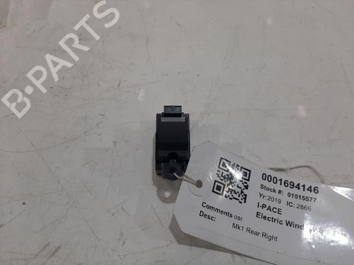 switch-jaguar-i-pace-x590-2018-34150081 main image