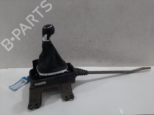 Used Gear lever Gear lever VAUXHALL CORSA Mk IV (E) (X15) 1.2 (69 hp) 33467057 33467057
